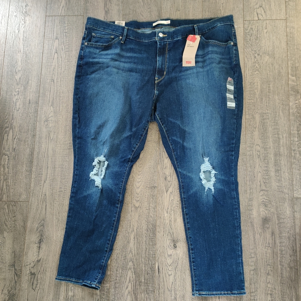 Levis jeans in size 26w s, new with tags